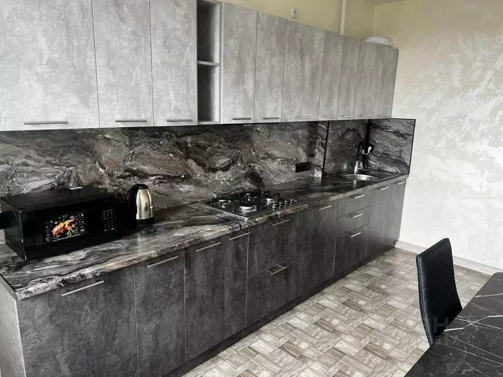 2-к кв. Крым, Симферополь ул. 51-й Армии, 124 (60.0 м) - Фото 2