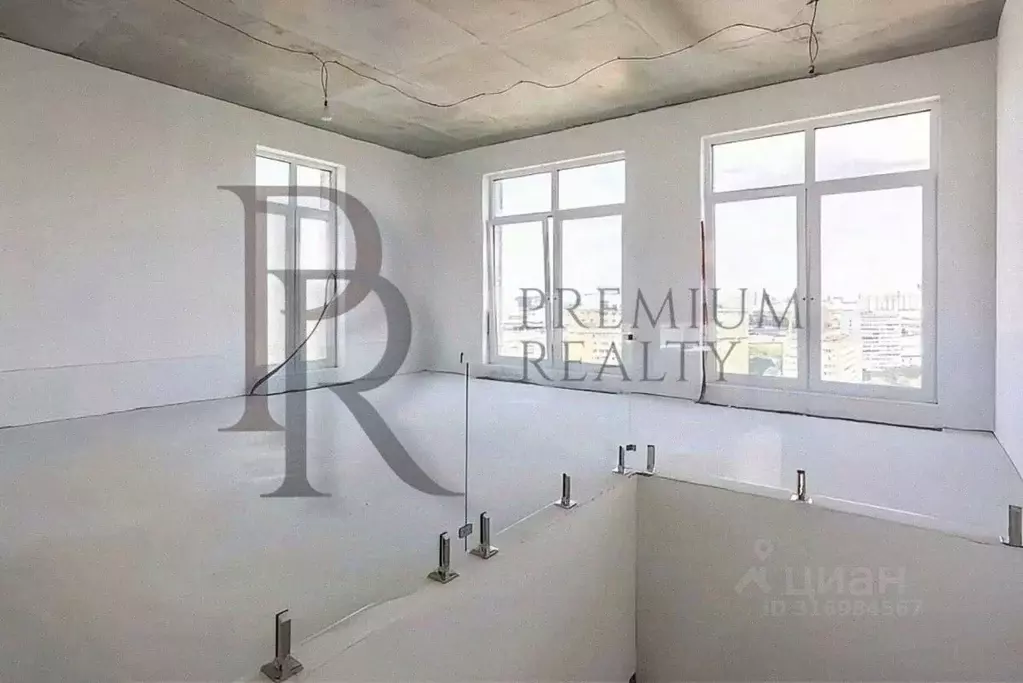 5-к кв. Москва Мантулинская ул., 9к2 (190.0 м) - Фото 0