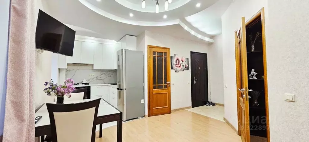 2-к кв. Краснодарский край, Сочи Светлана мкр, ул. Дмитриевой, 13Б ... - Фото 1