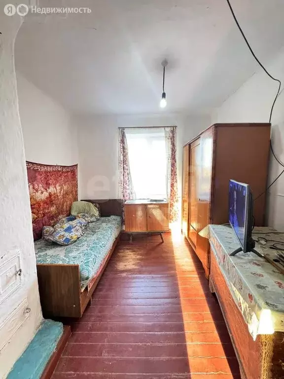 Дом в поселок Хомутников, Центральная улица (70 м) - Фото 1