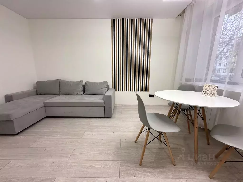 2-к кв. Московская область, Наро-Фоминск ул. Латышская, 13 (45.0 м) - Фото 1