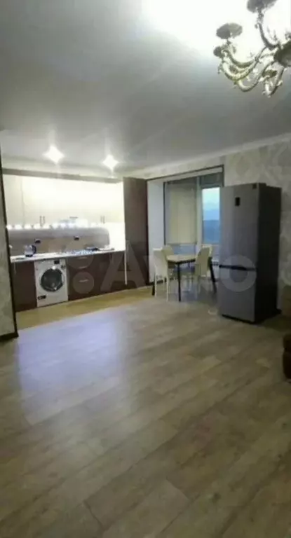 2-к. квартира, 65 м, 3/3 эт. - Фото 0