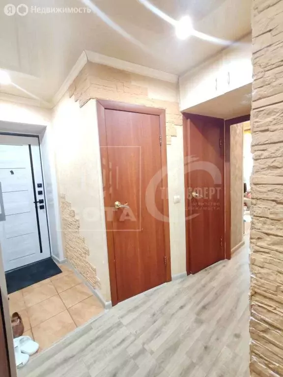 2-комнатная квартира: Воронеж, улица Артамонова, 34 (46 м) - Фото 0