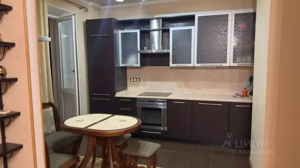 2-к кв. Московская область, Красногорск бул. Южный, 6 (58.0 м) - Фото 1