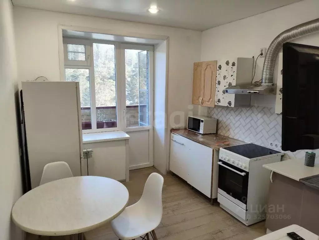 2-к кв. Забайкальский край, Чита Славянская ул., 12 (58.0 м) - Фото 1