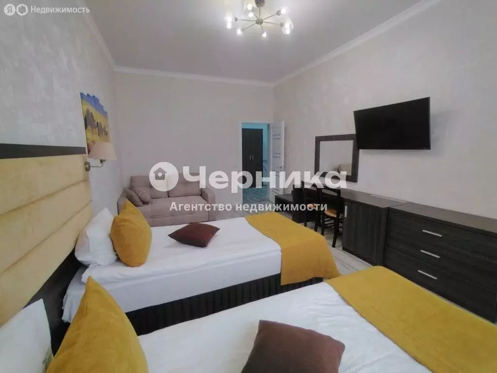 2-комнатная квартира: Ессентуки, Никольская улица, 12А (71.1 м) - Фото 0