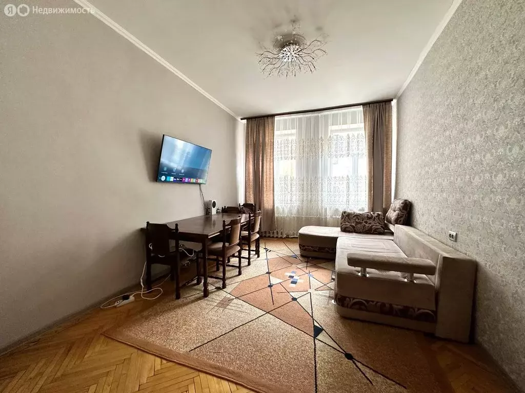 3-комнатная квартира: Санкт-Петербург, Лиговский проспект, 97 (71 м) - Фото 1