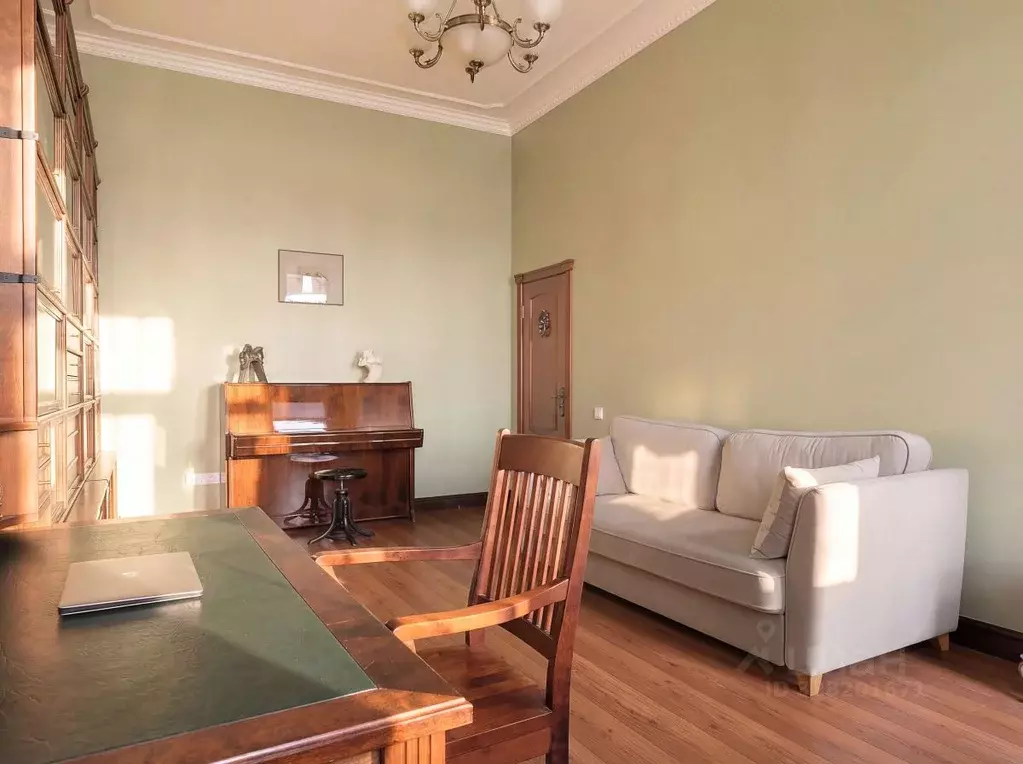 4-к кв. Санкт-Петербург просп. Средний Васильевского острова, 52 ... - Фото 1