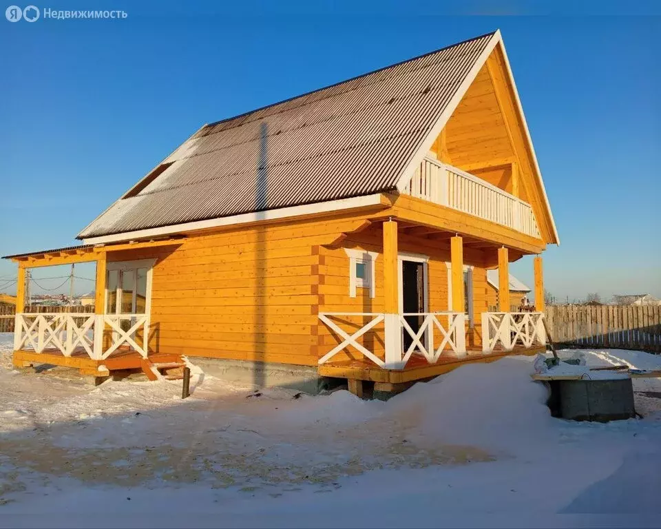 Дом в село Урик, Луговая улица, 5 (160 м) - Фото 1