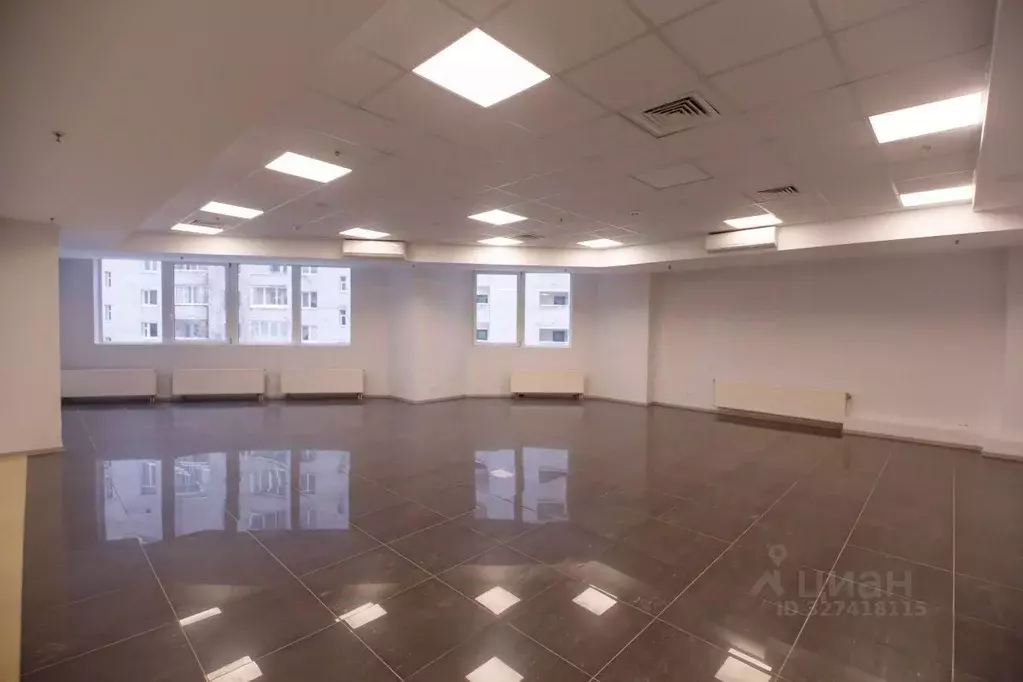 Офис в Санкт-Петербург просп. Испытателей, 30к2 (1000 м) - Фото 1