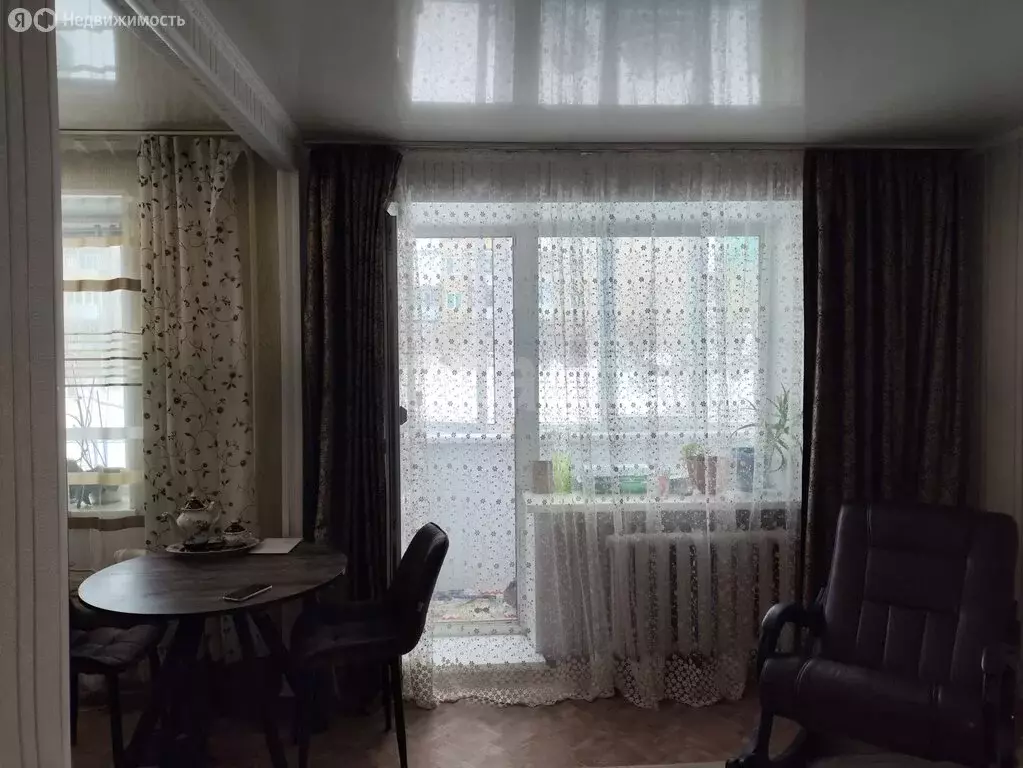 2-комнатная квартира: Сатка, улица Бочарова, 11 (45.7 м) - Фото 1