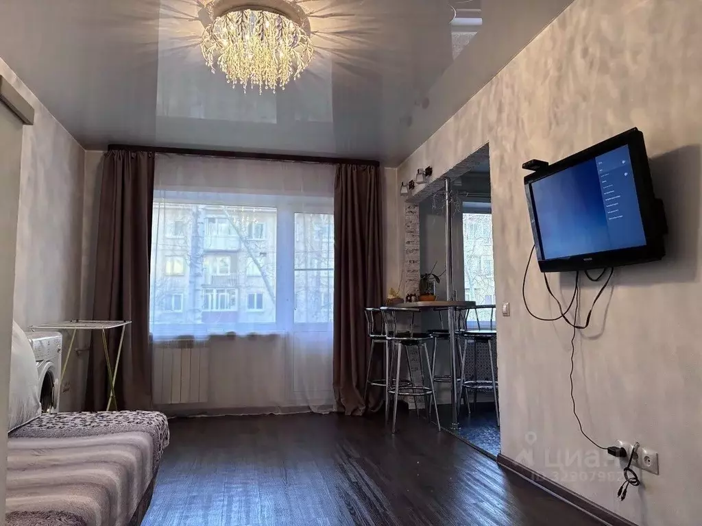 2-к кв. Иркутская область, Иркутск Юбилейный мкр, 105 (43.0 м) - Фото 1