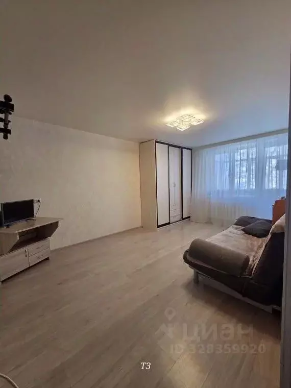 1-к кв. Татарстан, Зеленодольск ул. Фрунзе, 1А (33.2 м) - Фото 1