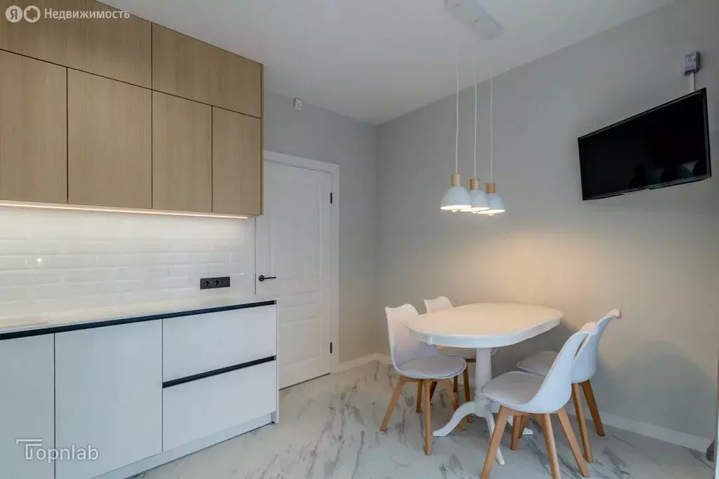 2-комнатная квартира: Зеленоградск, улица Тургенева, 16А (65.2 м) - Фото 2