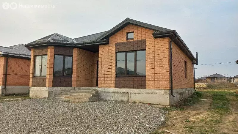 Дом в Михайловск, улица Андрея Сахарова (135 м) - Фото 1