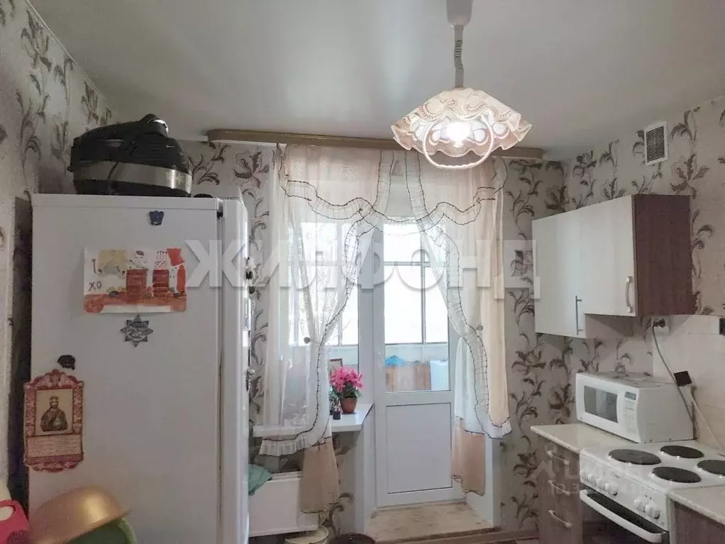 3-к кв. Томская область, Томск Красноармейская ул., 122 (60.8 м) - Фото 1