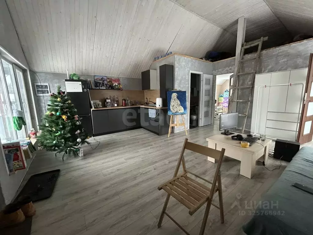 Дом в Смоленская область, Вязьма ул. Мира, 21 (57 м) - Фото 2