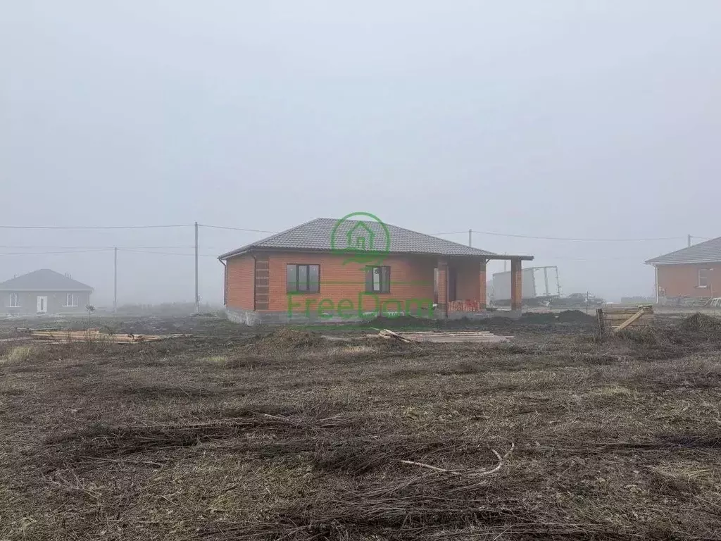 Дом в Белгородская область, Строитель Яковлевский городской округ, ул. ... - Фото 2