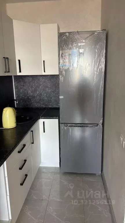 1-к кв. Волгоградская область, Волгоград ул. Пархоменко, 2А (28.0 м) - Фото 1