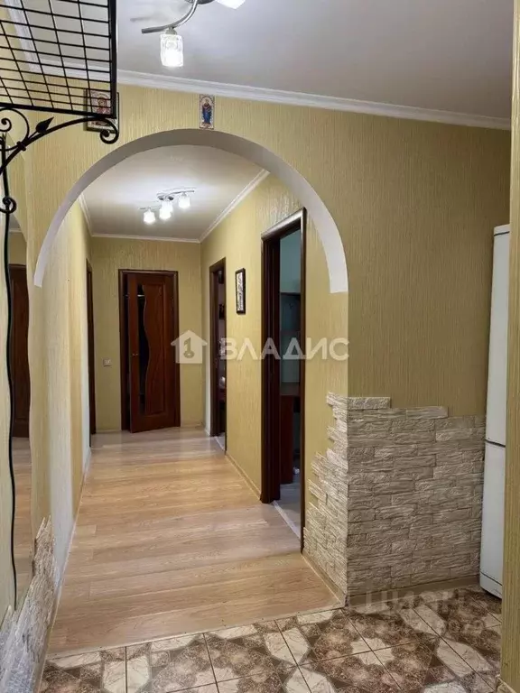 3-к кв. Калужская область, Обнинск ул. Курчатова, 17 (57.5 м) - Фото 2