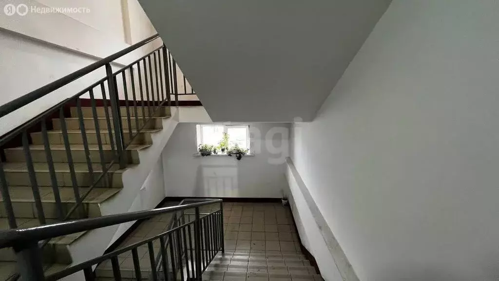 2-комнатная квартира: Улан-Удэ, 104-й микрорайон, 1/1 (72.6 м) - Фото 2