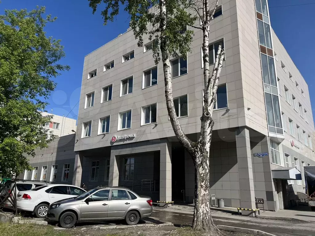 Пермь, Уральская улица, 69/1, 18 м - Фото 1