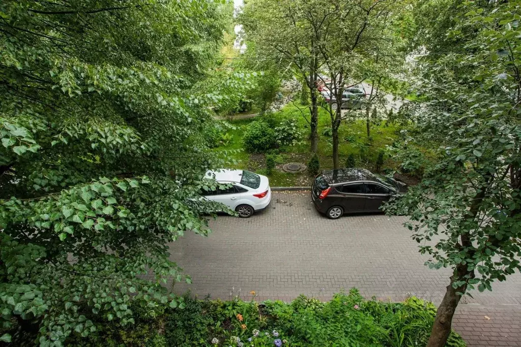 3-к кв. Калининградская область, Калининград Калужская ул., 6 (60.0 м) - Фото 1