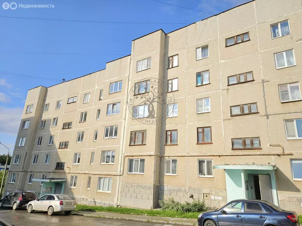 3-комнатная квартира: Кировград, улица Лермонтова, 79 (64.6 м) - Фото 0
