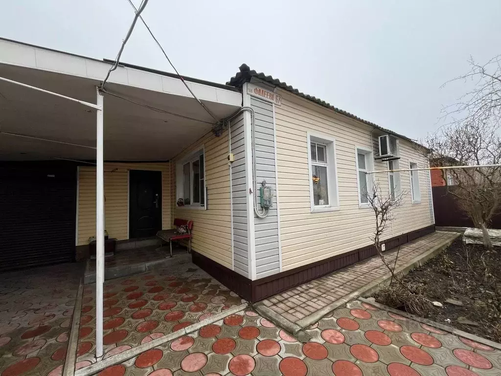 Дом в Ростовская область, Гуково ул. Фадеева, 67 (78 м) - Фото 2