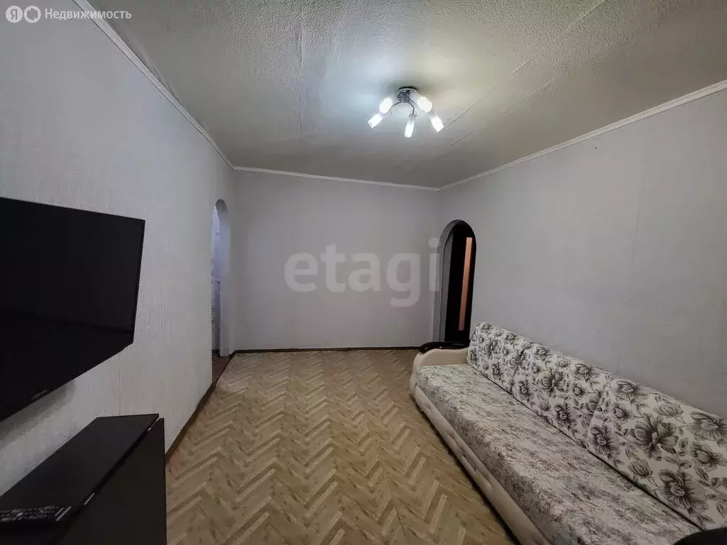 3-комнатная квартира: Стерлитамак, улица Дружбы, 50 (55.1 м) - Фото 0
