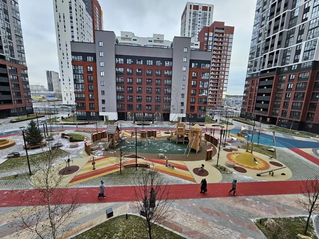 3-к кв. Свердловская область, Екатеринбург ул. Крауля, 105/2 (81.0 м) - Фото 2