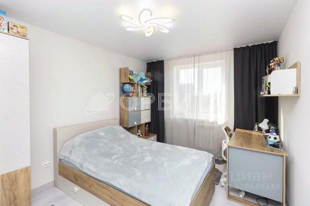 3-к кв. Тюменская область, Тюмень Профсоюзная ул., 70 (66.2 м) - Фото 1