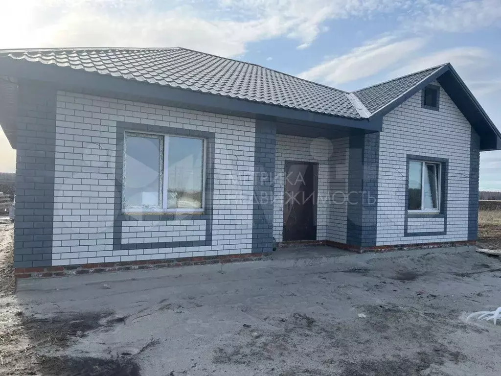 Дом 100 м на участке 6,5 сот. - Фото 0