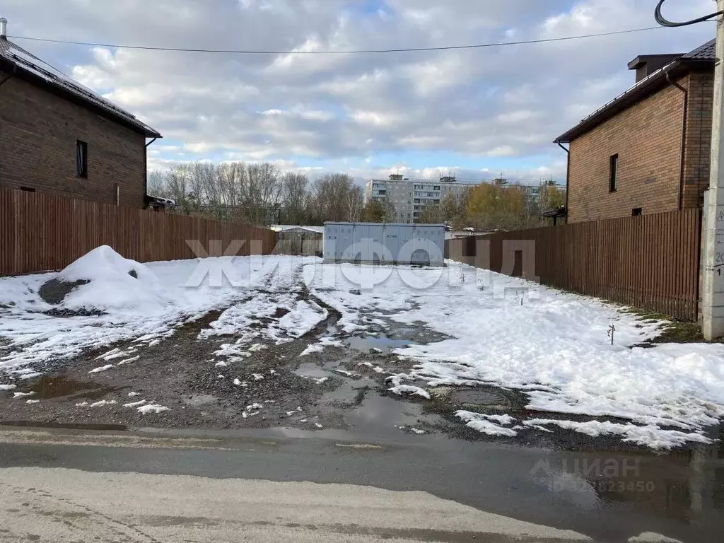 Участок в Новосибирская область, Новосибирский район, Мичуринский ... - Фото 0