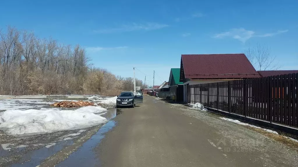 Участок в Алтай, Майминский район, с. Майма ул. Кирова (10.0 сот.) - Фото 1