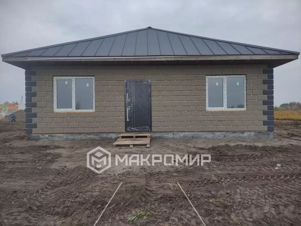 Дом в Брянская область, Брянский район, Отрадненское с/пос, с. ... - Фото 2