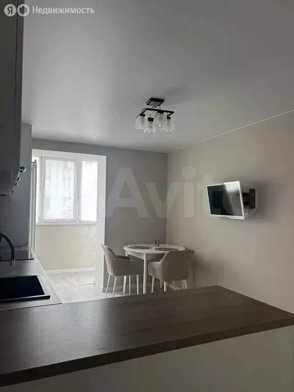 2-комнатная квартира: Саратов, Большая Горная улица, 215 (61.4 м) - Фото 2