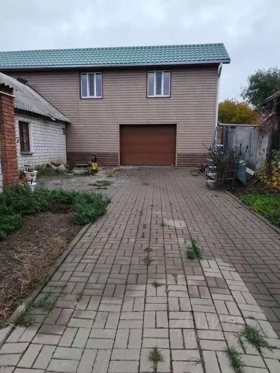 Дом в Белгородская область, Корочанский район, Шляховское с/пос, с. ... - Фото 1