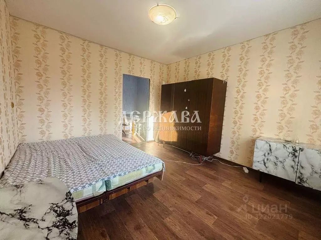 Комната Белгородская область, Старый Оскол ул. Калинина, 1/4 (18.0 м) - Фото 1