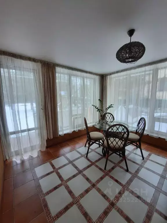 Дом в Ленинградская область, Всеволожск пер. 3-й Полигонный, 6 (278 м) - Фото 1