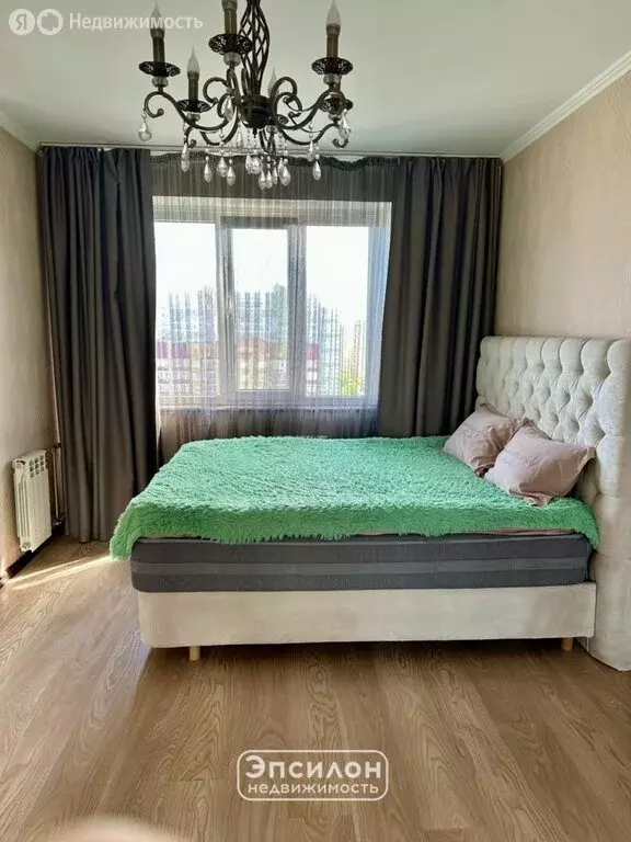 2-комнатная квартира: Курск, проспект Вячеслава Клыкова, 39 (61.24 м) - Фото 1