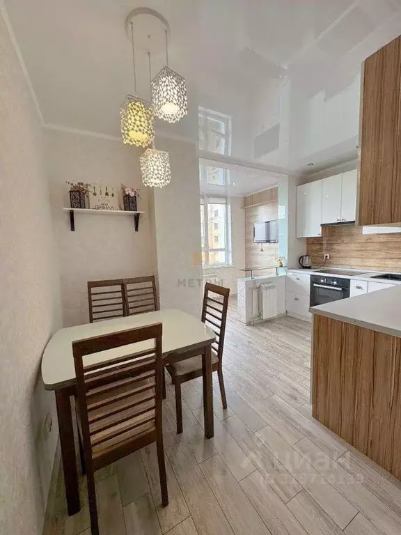 2-к кв. Белгородская область, Белгород Вокзальная ул., 26А (68.3 м) - Фото 1
