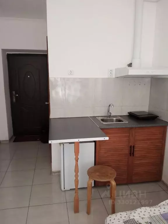 Комната Краснодарский край, Краснодар ул. Островского, 4 (14.0 м) - Фото 2