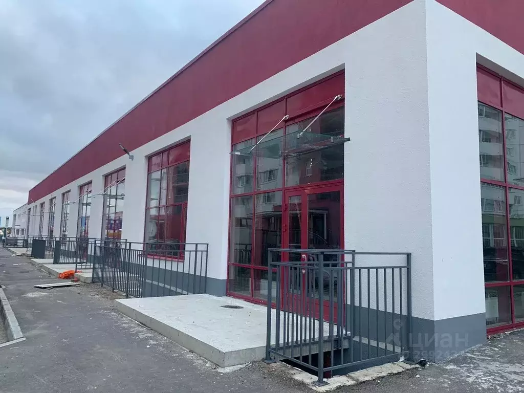 Торговая площадь в Санкт-Петербург пос. Шушары, ул. Валдайская, 6к2 ... - Фото 1