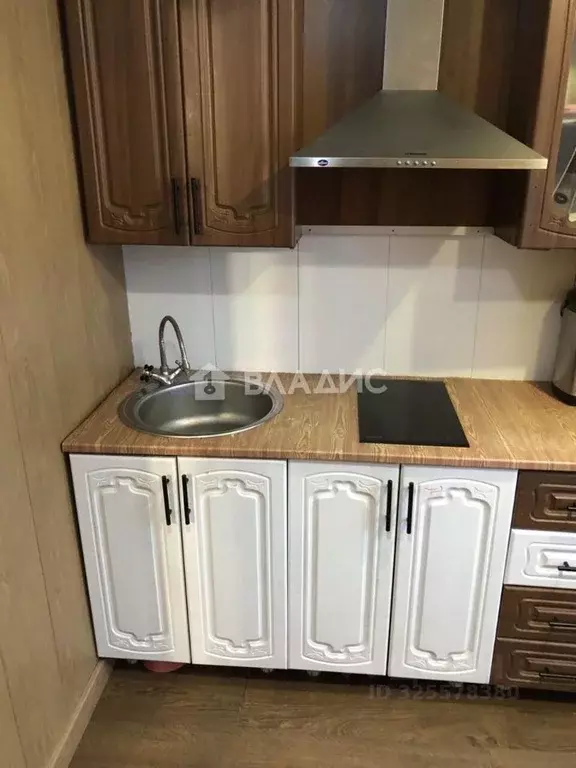 1-к кв. Иркутская область, Иркутск ул. Станиславского, 5 (33.0 м) - Фото 1