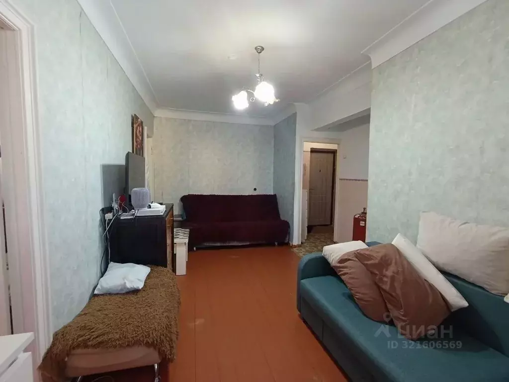 2-к кв. Свердловская область, Дегтярск ул. Димитрова, 20 (40.0 м) - Фото 0