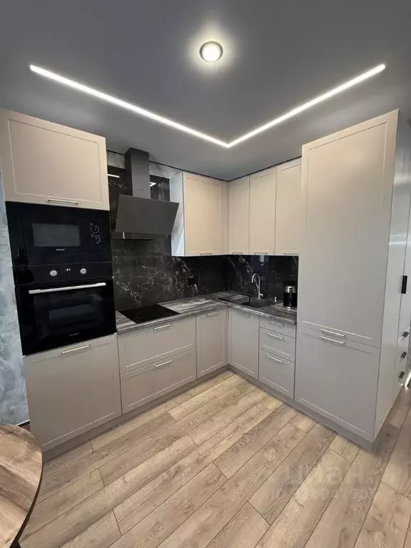 Студия Саратовская область, Энгельс Энгельс-9 мкр, 3 (32.0 м) - Фото 1