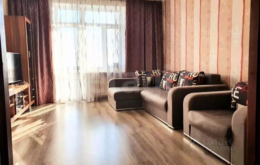 2-к кв. Крым, Феодосия ул. Грина, 35к2 (57.1 м) - Фото 1