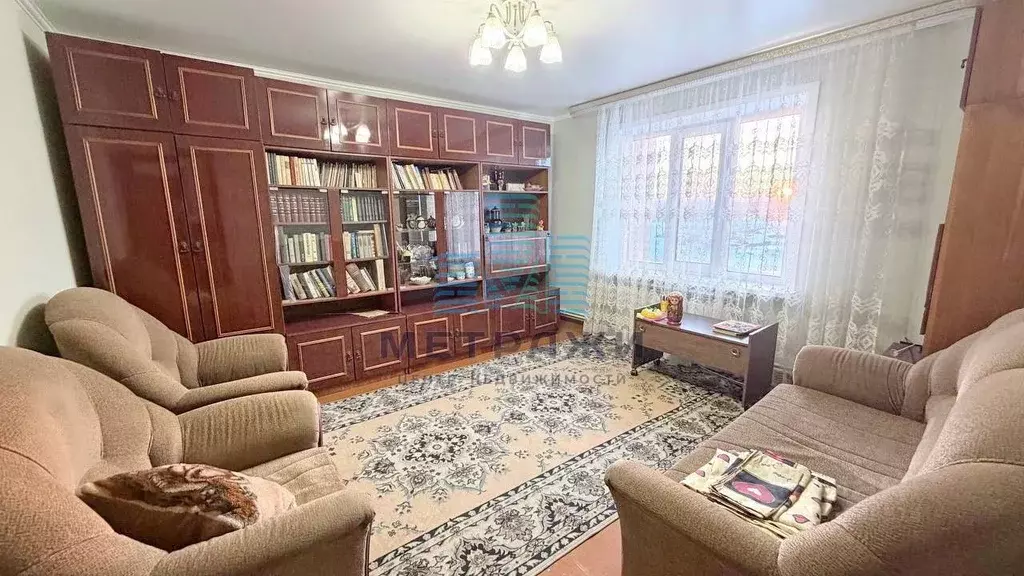 3-к кв. Калужская область, Киров ул. Жмакина, 49 (60.0 м) - Фото 1