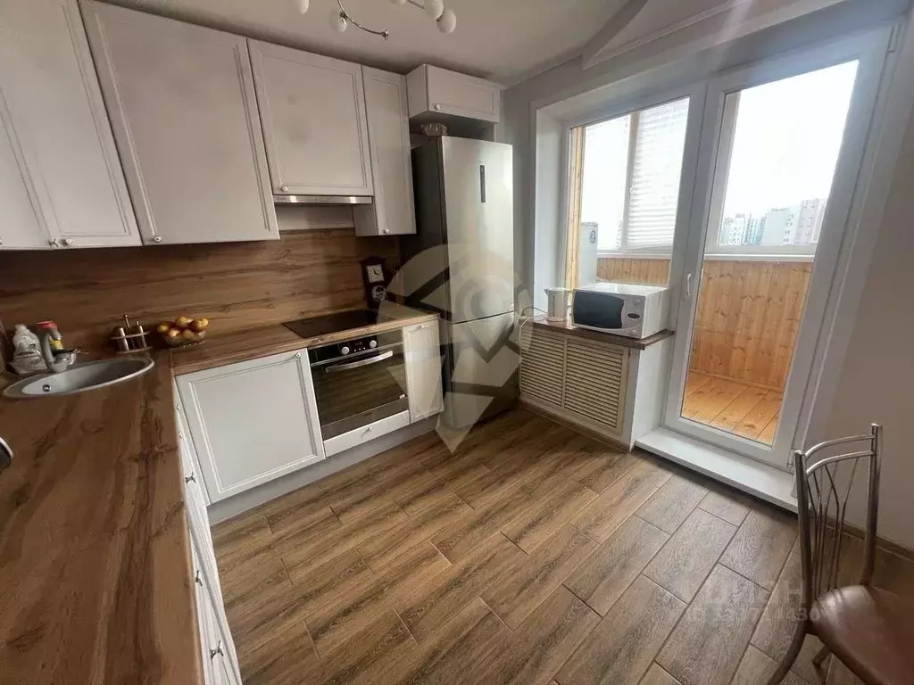 3-к кв. Белгородская область, Старый Оскол Восточный мкр, 5 (86.4 м) - Фото 1